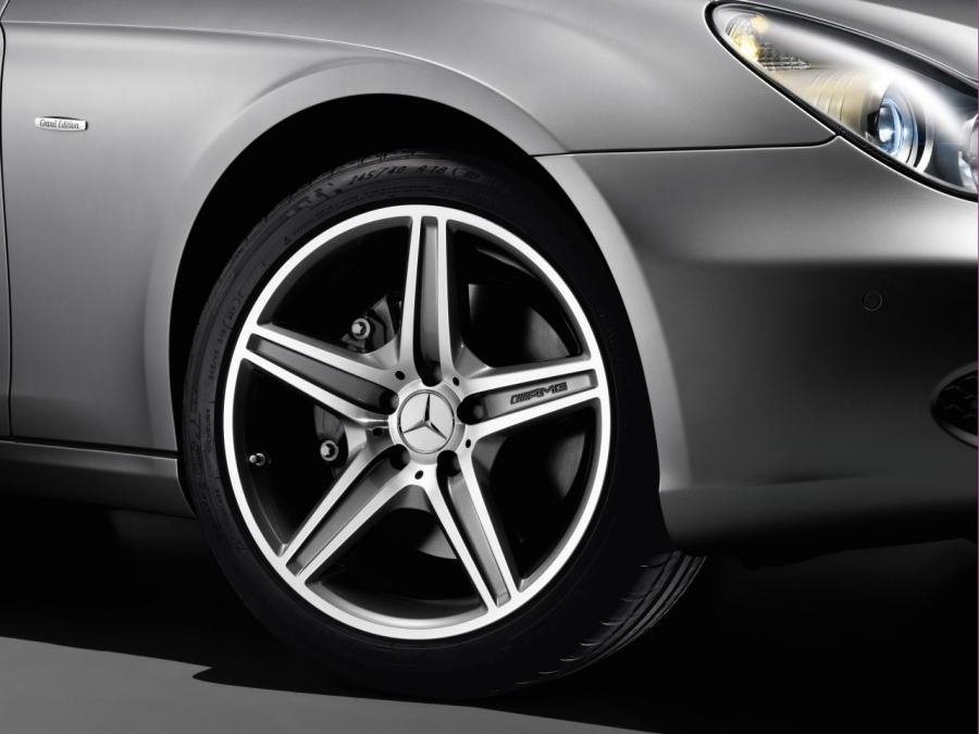 Mercedes-Benz CLS350 CGI Grand Edition 2009 года  (фото 35 из 39)